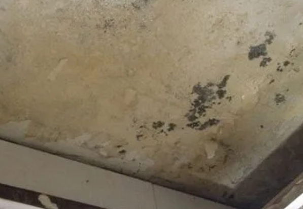 阳泉市阳台漏水维修公司分享下阳泉市卫生间渗水维修需要注意哪些问题。